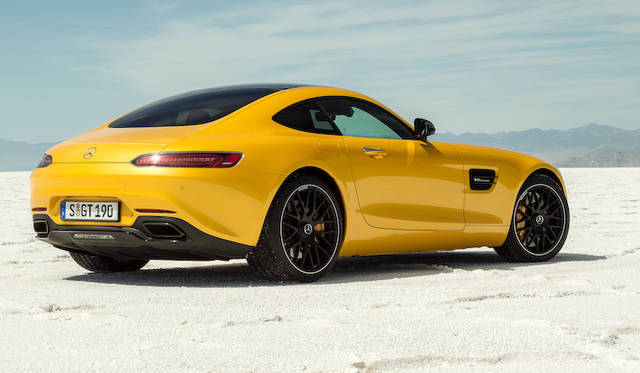 mercedes_amg_gt_096 写真のモデルは外装にナイトパッケージを適用