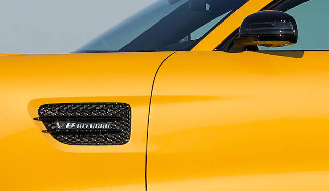 mercedes_amg_gt_107 写真のモデルは外装にナイトパッケージを適用