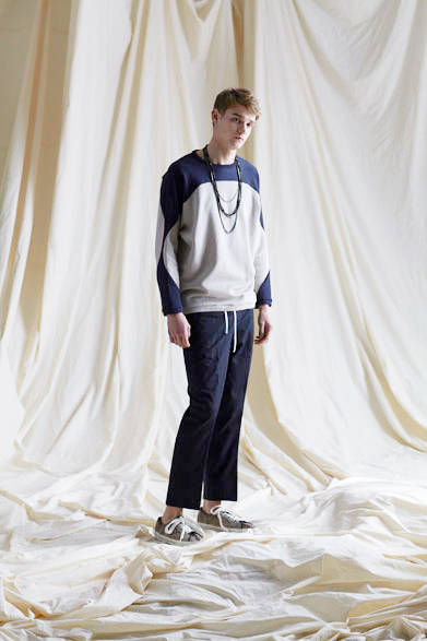 swt no.273　1万9440円、pants no.284　2万1384円、belt no.276　1万2960円