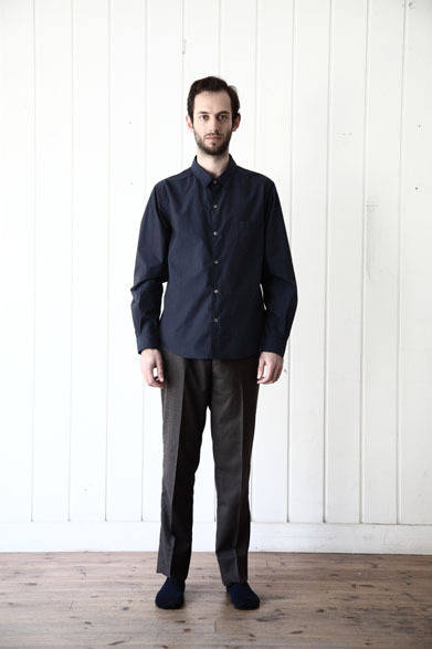 シャツ2万520円、パンツ2万8620円