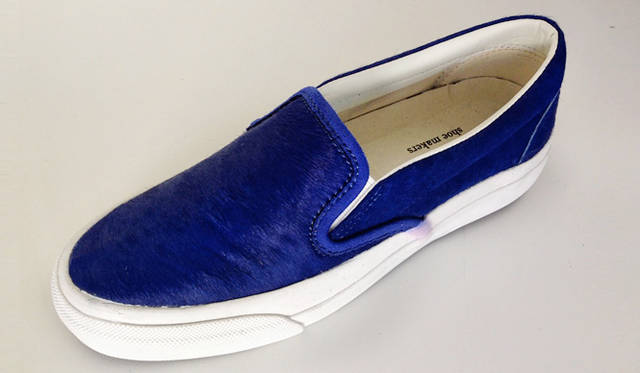 <strong>FUTURE INN｜フューチャーイン</strong>　オリジナルスニーカーブランド「92nd Street shoe makers（ナインティセカンドストリート シューメーカーズ）」　92nd-14F-0002 PONY 1万9980円