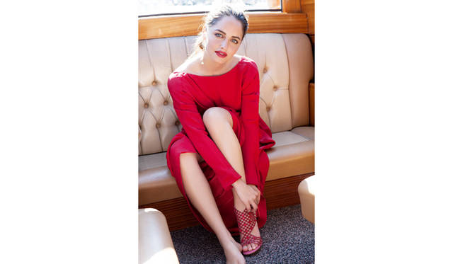 アンバサダーを務める女優マティルデ・ジョリ（Matilde Gioli）。<br />撮影：Julian Hargreaves