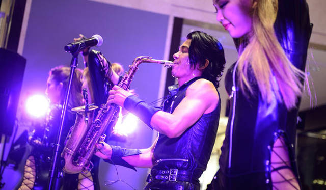 <strong> HANKYU MEN’S TOKYO｜阪急メンズ東京　</strong>「AUTUMN NIGHT」にて武田真治スペシャルライブ＆トークショー開催　