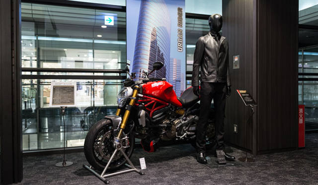 <strong> HANKYU MEN’S TOKYO｜阪急メンズ東京　</strong>「AUTUMN NIGHT」