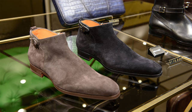 <strong>HANKYU MEN’S TOKYO｜阪急メンズ東京</strong>　地下1階 紳士靴売場<strong>「SANTONI （サントーニ）」</strong>　「11604（ショートジップブーツ）」[阪急メンズ東京限定] 各11万8800円