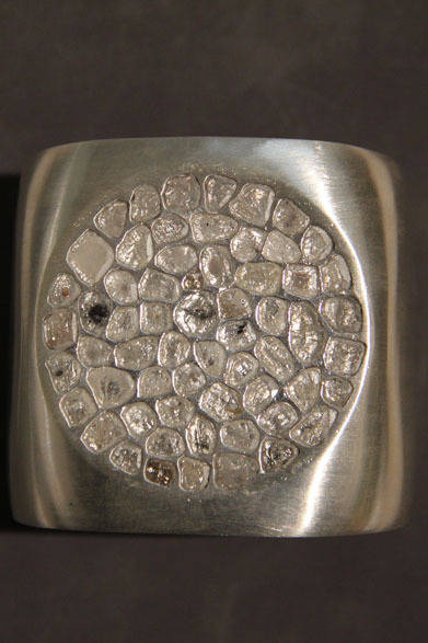 <strong>Rick Owens｜リック・オウエンス</strong>　ダイヤモンドブレスレット（リック・オウエンス東京限定、ユニセックス）