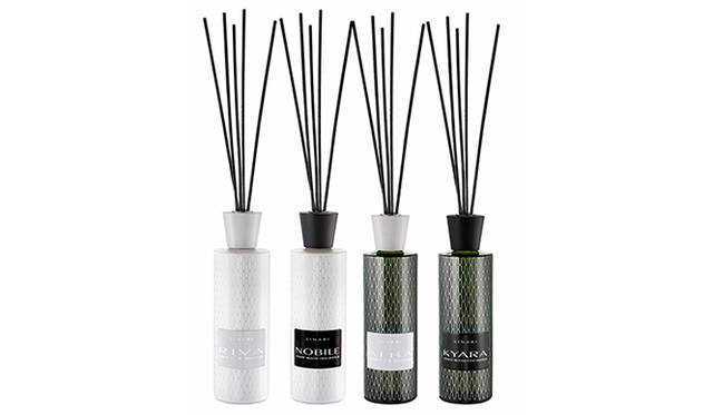 リナーリ ルームディフューザー 500mL　各17000円（税抜）