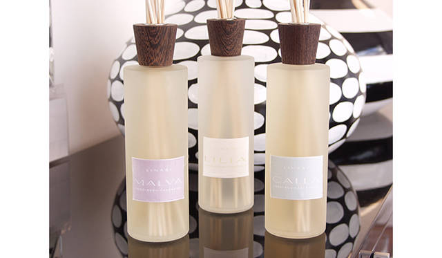 リナーリは、高級ルームフレグランスのパイオニアとして2003年にドイツで誕生