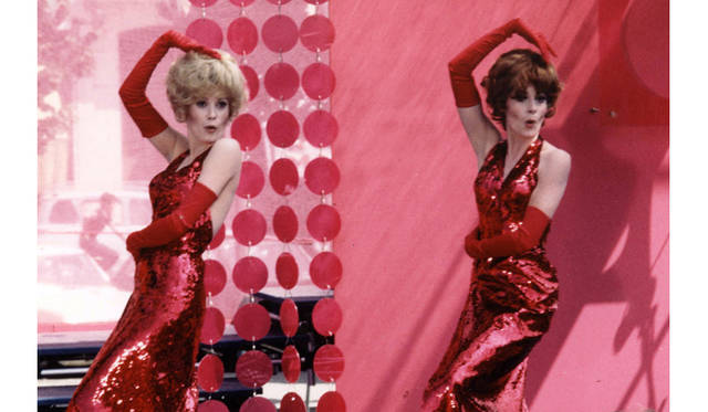 『ロシュフォールの恋人たち』 カトリーヌ・ドヌーヴとフランソワーズ・ドルレアック  © 1996 – Ciné-tamaris