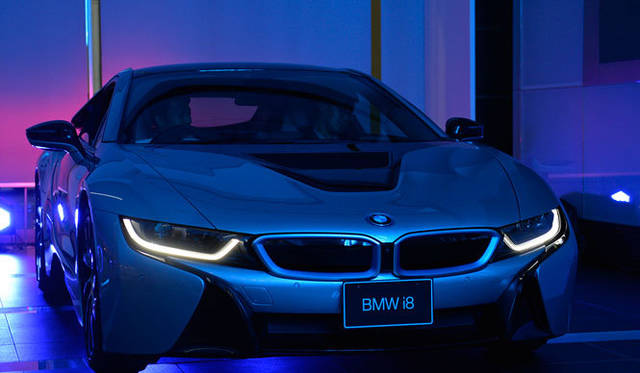 パーティーで展示されたBMW i8
