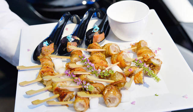 趣向に富んだパーティーのケータリング