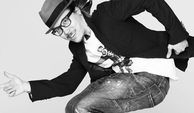 写真家のレスリー・キー 氏