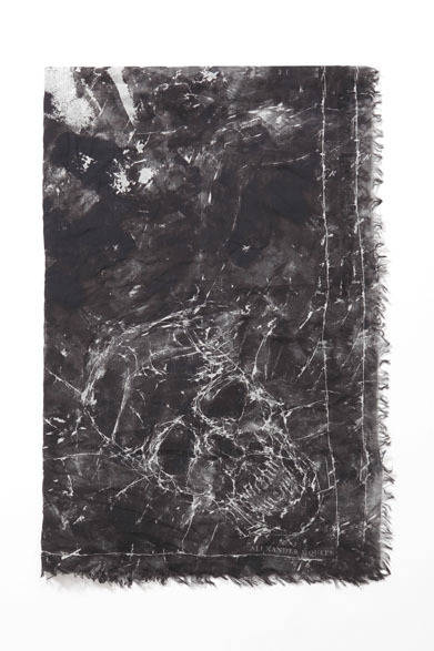 ＜MEN’S＞「ALEXANDER McQUEEN（アレキサンダーマックィーン）」5万4000円