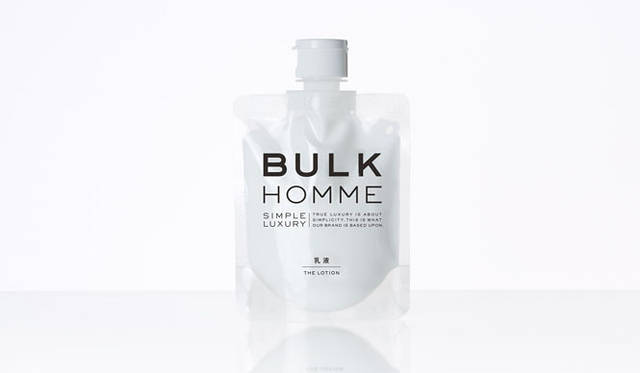 <strong>BULK HOMME｜バルクオム</strong>　“使用感のメタつき・重さ”を極力抑え、サラサラと仕上がりつつ保湿を長時間キープする高機能乳液。「THE LOTION」（乳液）3240円