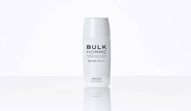 <strong>BULK HOMME｜バルクオム</strong>　肌の劣化の最大の敵は紫外線。一年中使えるやさしい日焼け止めもラインナップ。「The Sunscreen」（日焼け止め）2160円
