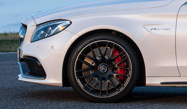 mb_amg_c63_077