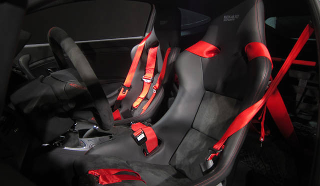 renault_megane_rs_torophy_97