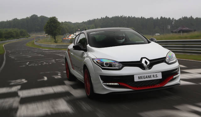renault_megane_rs_torophy_r_001