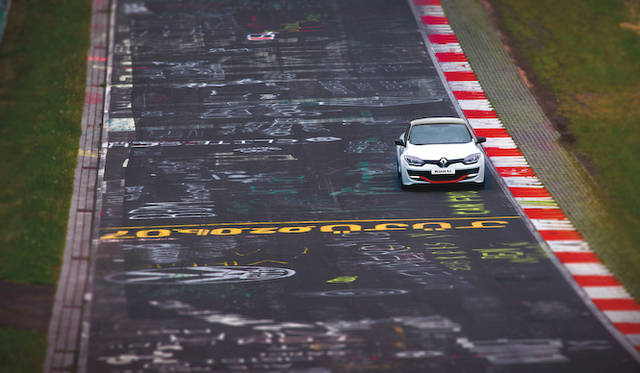 renault_megane_rs_torophy_r_005