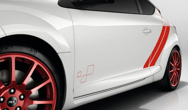 renault_megane_rs_torophy_r_030
