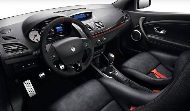 renault_megane_rs_torophy_r_043