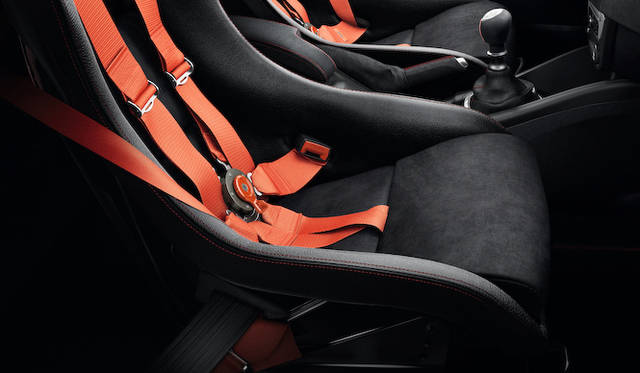 renault_megane_rs_torophy_r_051