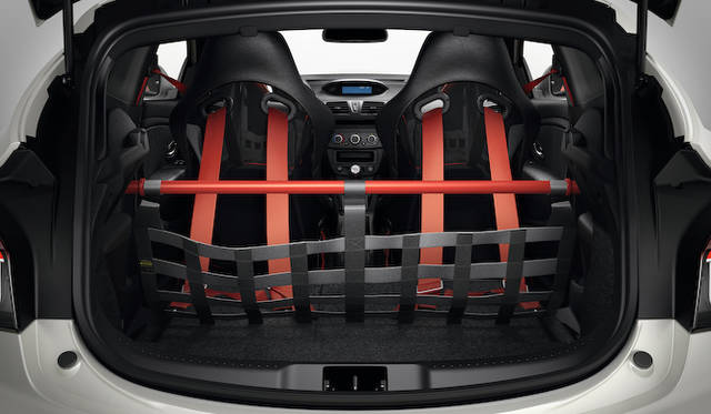 renault_megane_rs_torophy_r_054