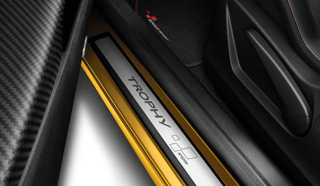 renault_megane_rs_torophy_077