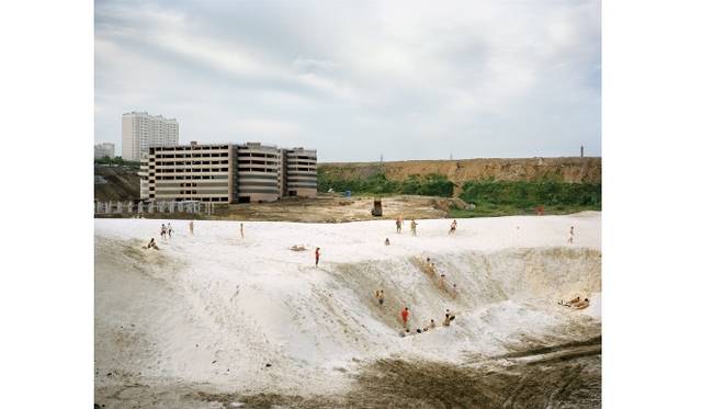 Pastoral, DzerzhinskiyII© Alexander Gronsky / Courtesy of YUKA TSURUNO GALLERY