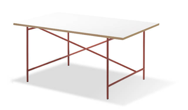 アイアーマンテーブルの新色レッド