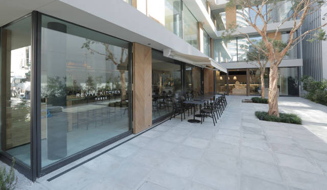 「THREE AOYAMA」の外観