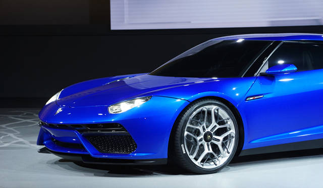 Lamborghini Asterion LPI 910-4