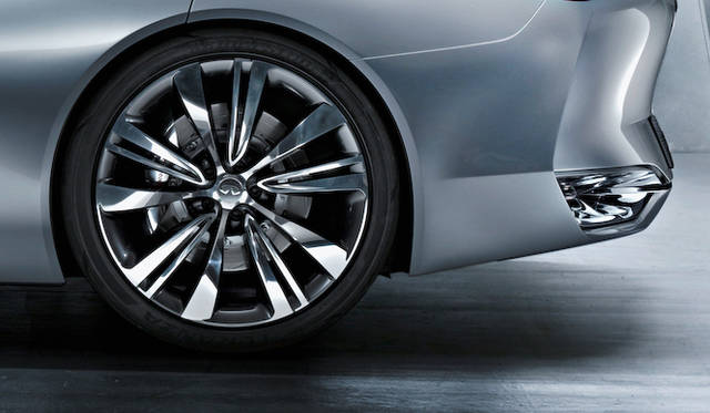 infiniti_q80_inspiration_056