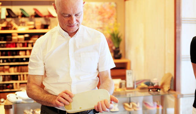 ジョンロブ マスターラストメーカー　フランソワ・マドニーニ氏