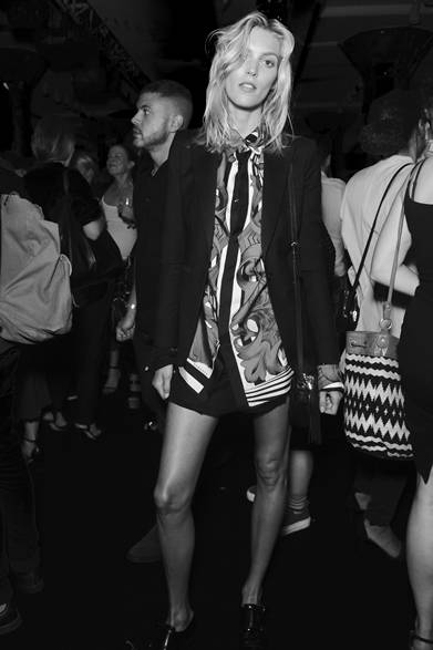 Anja Rubik｜アンジャ・ルービック　（アンソニー・バカレロ x ヴェルサス ヴェルサーチのパーティ・ニューヨーク）