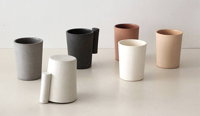 店内2号館1Fの建築・デザインコーナーではデザインプロダクトを集めた「DDDマーケット」を開催。Oy（akiko Oue／ryohei Yoshiyuki）の陶器