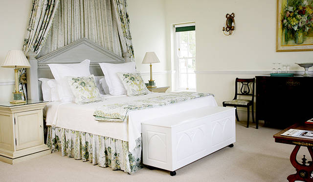 3. 南アフリカ・ケープタウン「The Cellars Hohenort」