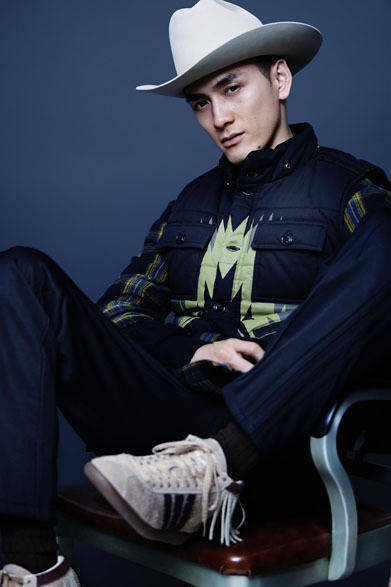 NH PADDED VEST 3万1320円、NH Track pant 1万5120円、NH BW MOC 2万3760円