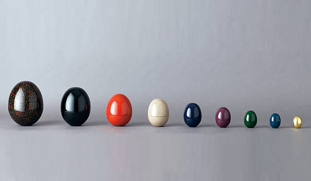 駝鳥の卵 マトリョーシュカ (浅葉克己デザイン)