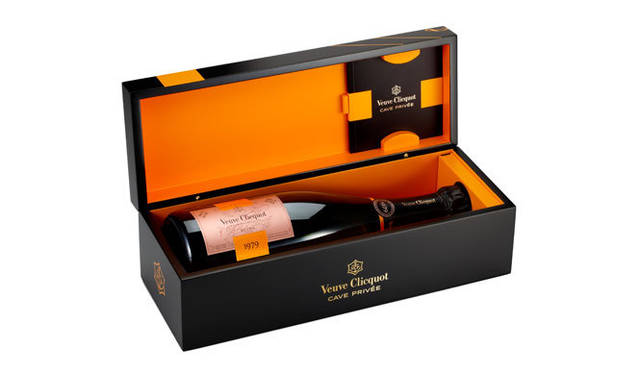 「カーヴ・プリヴェ ヴィンテージ ロゼ 1979」。10月17日発売。6万2640円