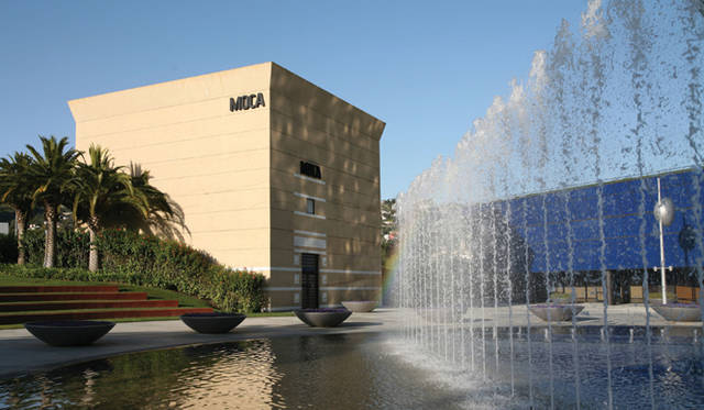 「Decades」のオーナーCameron Silverが紹介するロサンゼルスの美術館「The Museum of Contemporary Art」