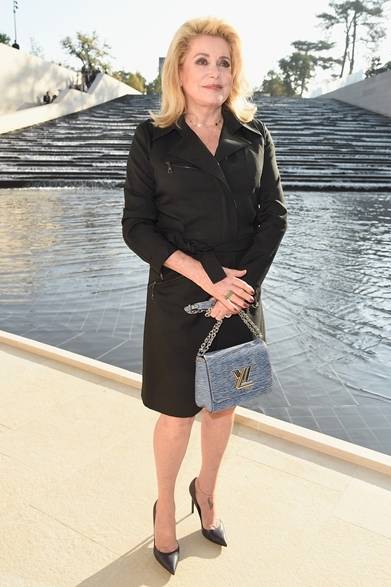 Catherine Deneuve｜カトリーヌ・ドヌーヴ　（ルイ・ヴィトンの会場・パリ）