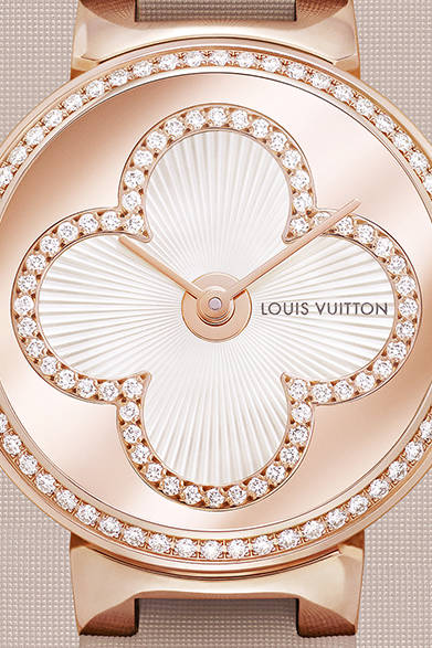 自動巻き、18KPGケース、ダイヤモンド、MOP、ヌードサテンストラップ、ケース径35mm、414万7200円<br /><br />ルイ・ヴィトン カスタマーサービス<br />Tel. 0120-00-1854