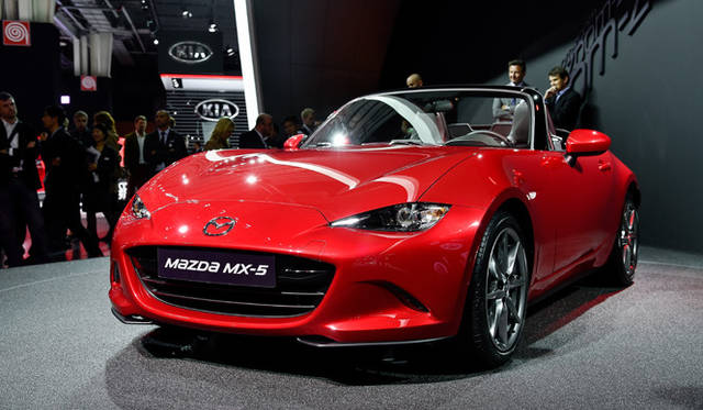 1.5リッターエンジン搭載と発表されたマツダ ロードスター