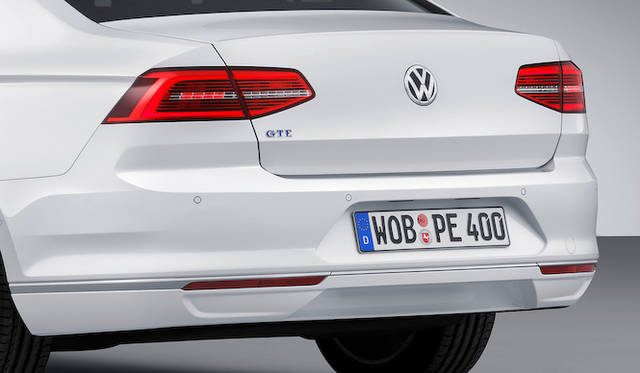 vw_passat_gte_027