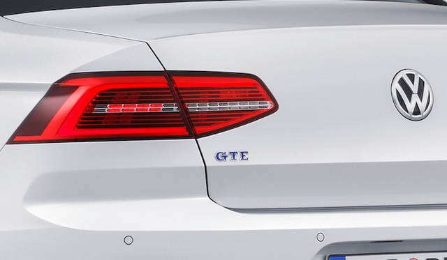 vw_passat_gte_028