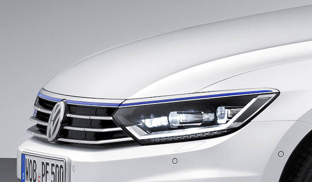 vw_passat_gte_037