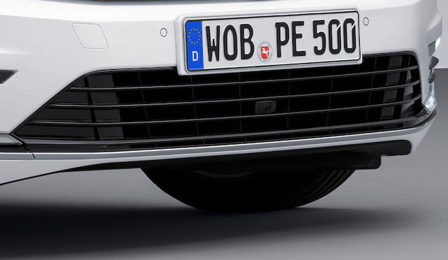 vw_passat_gte_041