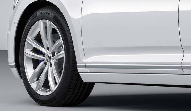 vw_passat_gte_046
