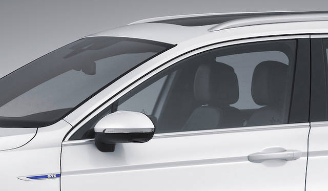 vw_passat_gte_048